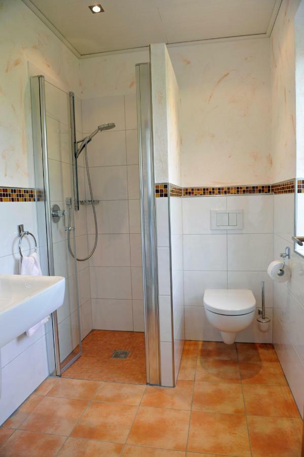 Gaestehaus Vinaria Kinheim ภายนอก รูปภาพ